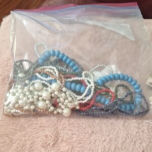 Unk Multicolor Beaded Necklaces